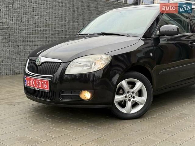 Чорний Шкода Фабія, об'ємом двигуна 1.39 л та пробігом 195 тис. км за 5450 $, фото 5 на Automoto.ua