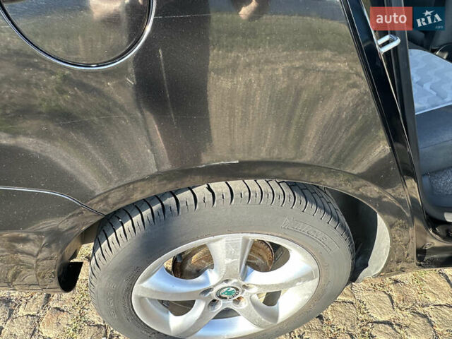 Чорний Шкода Фабія, об'ємом двигуна 1.2 л та пробігом 237 тис. км за 5200 $, фото 14 на Automoto.ua
