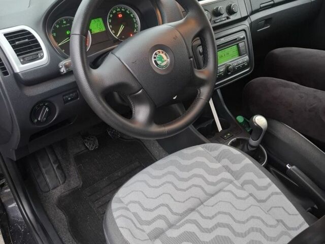 Чорний Шкода Фабія, об'ємом двигуна 1.4 л та пробігом 227 тис. км за 5250 $, фото 8 на Automoto.ua