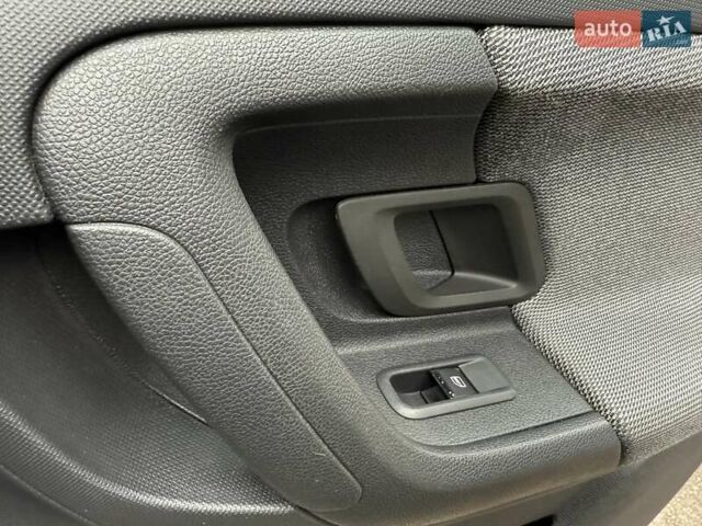 Черный Шкода Фабия, объемом двигателя 1.2 л и пробегом 225 тыс. км за 3250 $, фото 29 на Automoto.ua