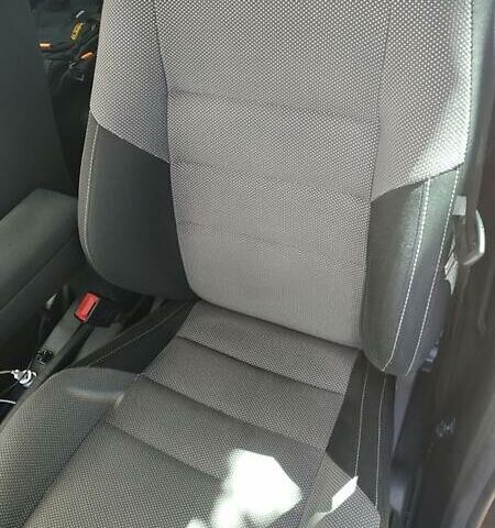 Черный Шкода Фабия, объемом двигателя 1.6 л и пробегом 171 тыс. км за 6900 $, фото 8 на Automoto.ua