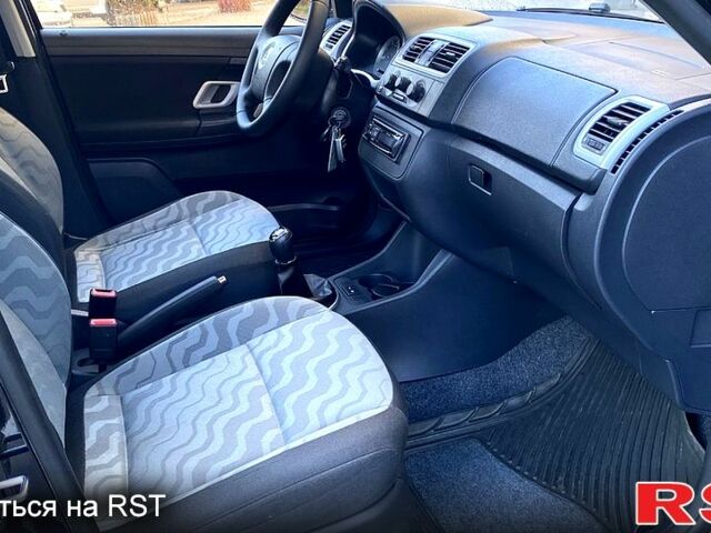 Шкода Фабия 2008 в Одессе на Automoto.ua Черный Шкода Фабия, объемом двигателя 1.4 л и пробегом 114 тыс. км за 6160 $, фото 5 на Automoto.ua