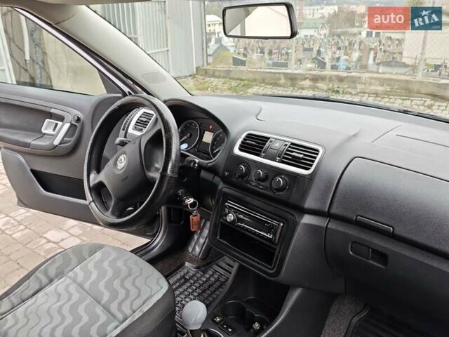 Черный Шкода Фабия, объемом двигателя 1.39 л и пробегом 242 тыс. км за 4850 $, фото 21 на Automoto.ua