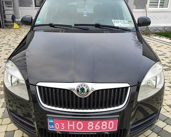 Черный Шкода Фабия, объемом двигателя 1.4 л и пробегом 212 тыс. км за 6200 $, фото 6 на Automoto.ua
