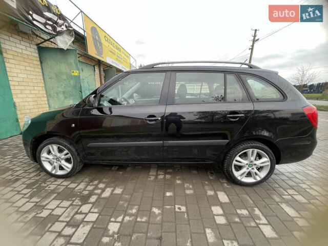 Чорний Шкода Фабія, об'ємом двигуна 1.6 л та пробігом 212 тис. км за 6100 $, фото 9 на Automoto.ua