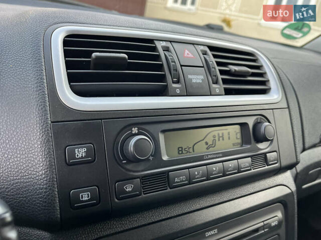 Шкода Фабия 2008 в Калуше на Automoto.ua Черный Шкода Фабия, объемом двигателя 1.6 л и пробегом 203 тыс. км за 5850 $, фото 72 на Automoto.ua