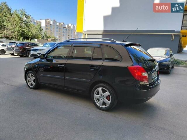 Черный Шкода Фабия, объемом двигателя 1.4 л и пробегом 233 тыс. км за 5300 $, фото 11 на Automoto.ua