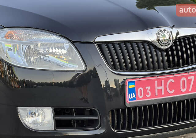 Черный Шкода Фабия, объемом двигателя 1.4 л и пробегом 195 тыс. км за 5850 $, фото 10 на Automoto.ua
