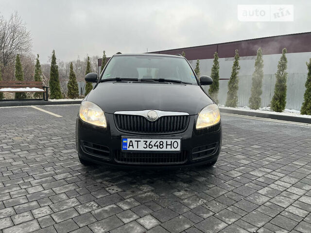 Чорний Шкода Фабія, об'ємом двигуна 1.4 л та пробігом 212 тис. км за 4699 $, фото 4 на Automoto.ua