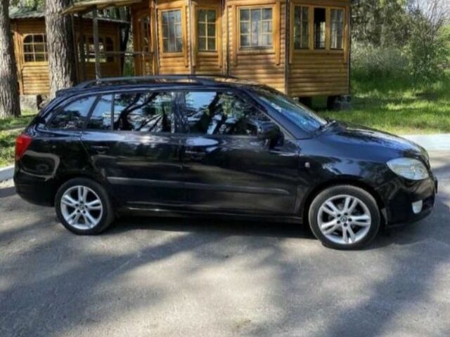 Черный Шкода Фабия, объемом двигателя 1.2 л и пробегом 220 тыс. км за 5300 $, фото 3 на Automoto.ua