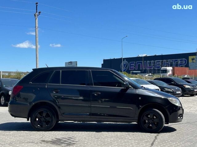 Черный Шкода Фабия, объемом двигателя 1.6 л и пробегом 282 тыс. км за 4990 $, фото 10 на Automoto.ua