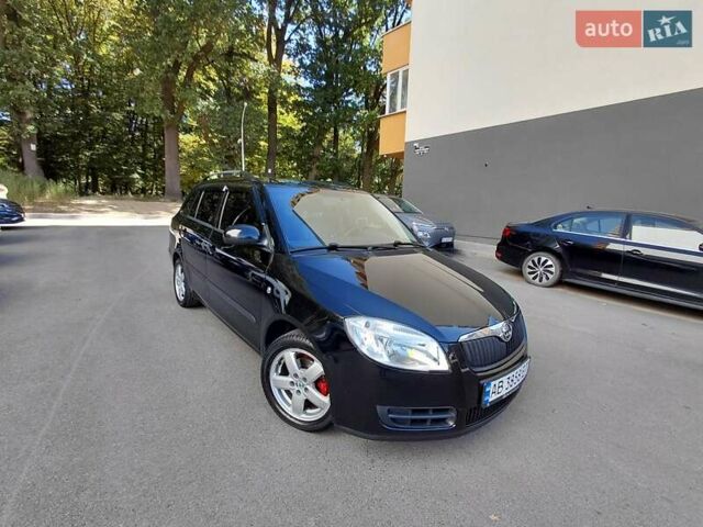 Черный Шкода Фабия, объемом двигателя 1.4 л и пробегом 233 тыс. км за 5300 $, фото 6 на Automoto.ua