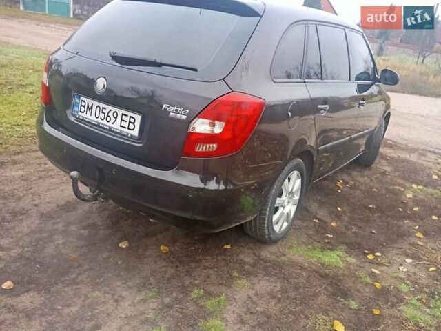 Черный Шкода Фабия, объемом двигателя 1.39 л и пробегом 186 тыс. км за 4750 $, фото 4 на Automoto.ua