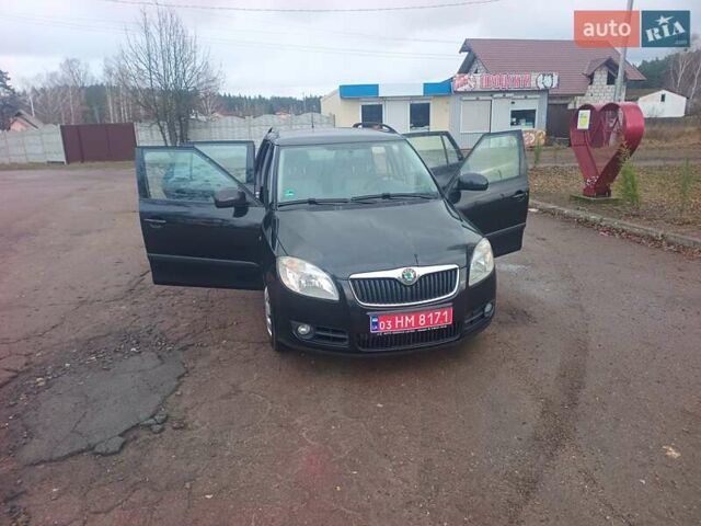 Чорний Шкода Фабія, об'ємом двигуна 1.4 л та пробігом 225 тис. км за 5600 $, фото 13 на Automoto.ua