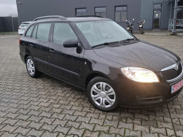 Чорний Шкода Фабія, об'ємом двигуна 1.4 л та пробігом 227 тис. км за 5250 $, фото 6 на Automoto.ua