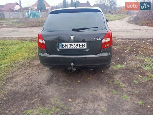 Черный Шкода Фабия, объемом двигателя 1.39 л и пробегом 186 тыс. км за 4750 $, фото 7 на Automoto.ua