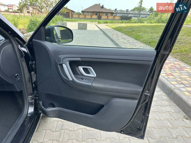 Черный Шкода Фабия, объемом двигателя 1.6 л и пробегом 230 тыс. км за 5999 $, фото 27 на Automoto.ua
