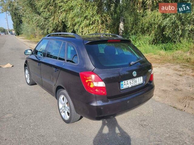 Чорний Шкода Фабія, об'ємом двигуна 1.39 л та пробігом 260 тис. км за 5000 $, фото 4 на Automoto.ua