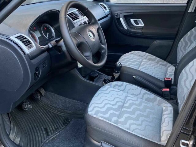 Шкода Фабия 2008 в Одессе на Automoto.ua Черный Шкода Фабия, объемом двигателя 1.4 л и пробегом 114 тыс. км за 6182 $, фото 7 на Automoto.ua