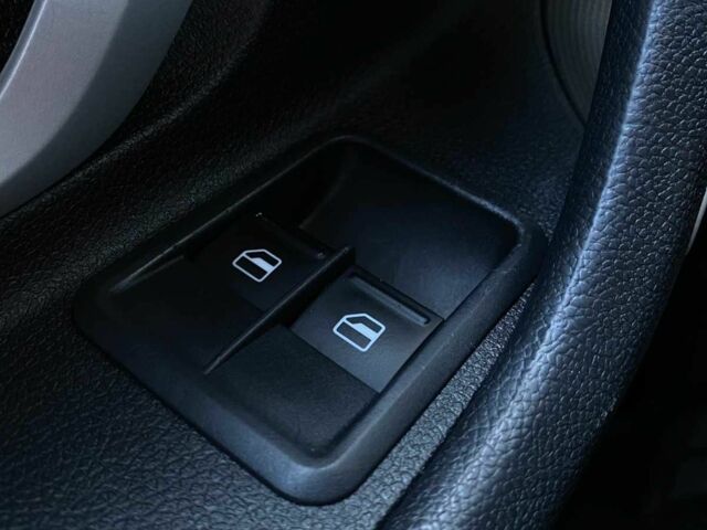 Шкода Фабия 2008 в Одессе на Automoto.ua Черный Шкода Фабия, объемом двигателя 1.4 л и пробегом 114 тыс. км за 6182 $, фото 17 на Automoto.ua