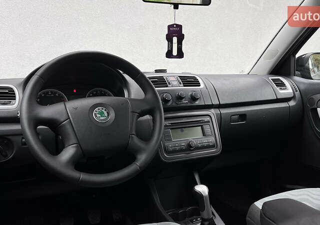 Чорний Шкода Фабія, об'ємом двигуна 1.4 л та пробігом 195 тис. км за 5850 $, фото 31 на Automoto.ua