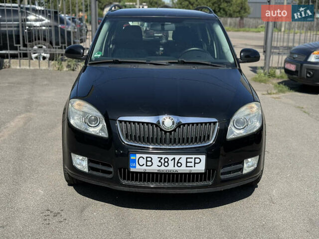 Черный Шкода Фабия, объемом двигателя 1.39 л и пробегом 198 тыс. км за 5700 $, фото 1 на Automoto.ua