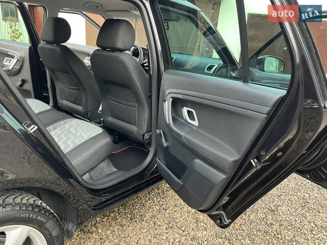 Шкода Фабия 2008 в Калуше на Automoto.ua Черный Шкода Фабия, объемом двигателя 1.6 л и пробегом 203 тыс. км за 5850 $, фото 59 на Automoto.ua