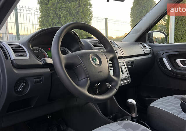 Черный Шкода Фабия, объемом двигателя 1.4 л и пробегом 195 тыс. км за 5850 $, фото 44 на Automoto.ua