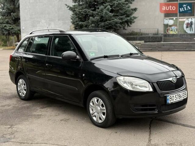 Черный Шкода Фабия, объемом двигателя 1.2 л и пробегом 225 тыс. км за 3250 $, фото 13 на Automoto.ua