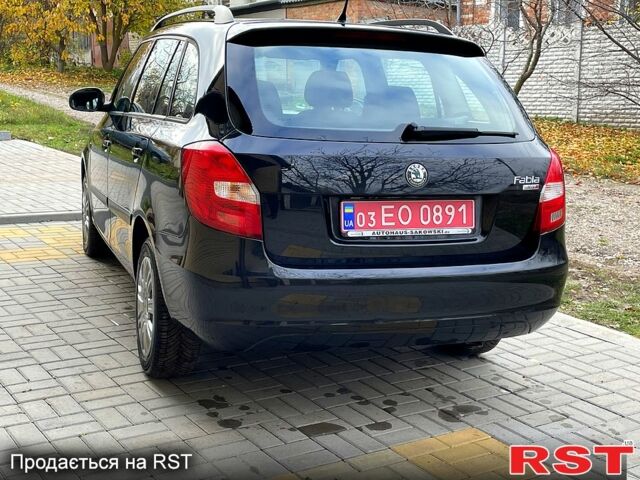 Черный Шкода Фабия, объемом двигателя 1.6 л и пробегом 185 тыс. км за 6100 $, фото 4 на Automoto.ua
