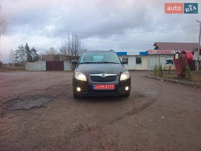 Чорний Шкода Фабія, об'ємом двигуна 1.4 л та пробігом 225 тис. км за 5600 $, фото 4 на Automoto.ua