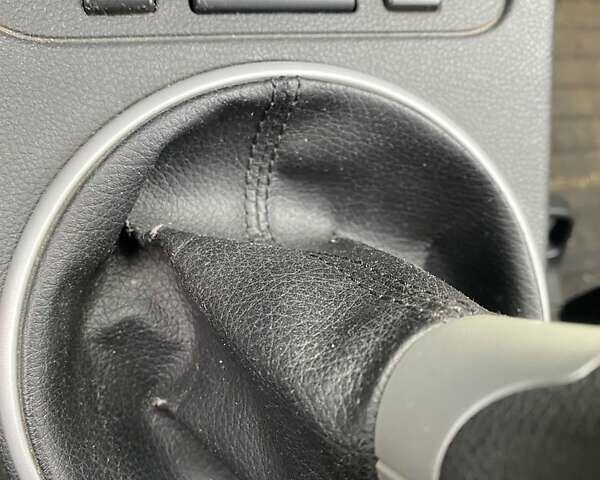 Черный Шкода Фабия, объемом двигателя 1.2 л и пробегом 174 тыс. км за 5193 $, фото 5 на Automoto.ua