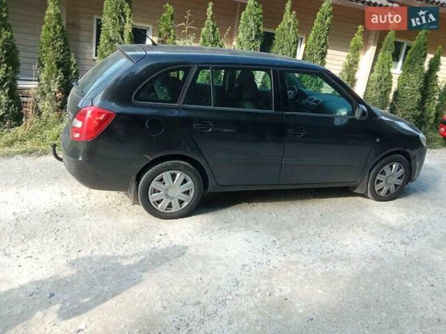 Черный Шкода Фабия, объемом двигателя 1.2 л и пробегом 173 тыс. км за 4700 $, фото 1 на Automoto.ua