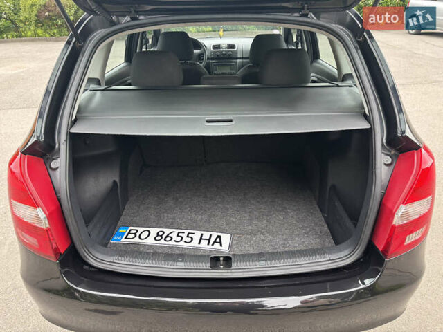 Черный Шкода Фабия, объемом двигателя 1.39 л и пробегом 233 тыс. км за 5200 $, фото 24 на Automoto.ua