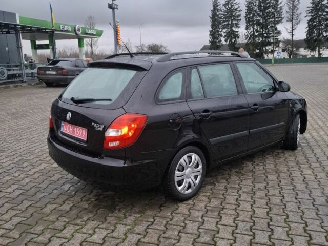 Чорний Шкода Фабія, об'ємом двигуна 1.4 л та пробігом 227 тис. км за 5250 $, фото 4 на Automoto.ua
