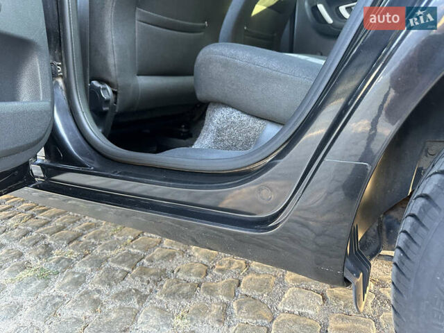 Чорний Шкода Фабія, об'ємом двигуна 1.2 л та пробігом 237 тис. км за 5200 $, фото 26 на Automoto.ua
