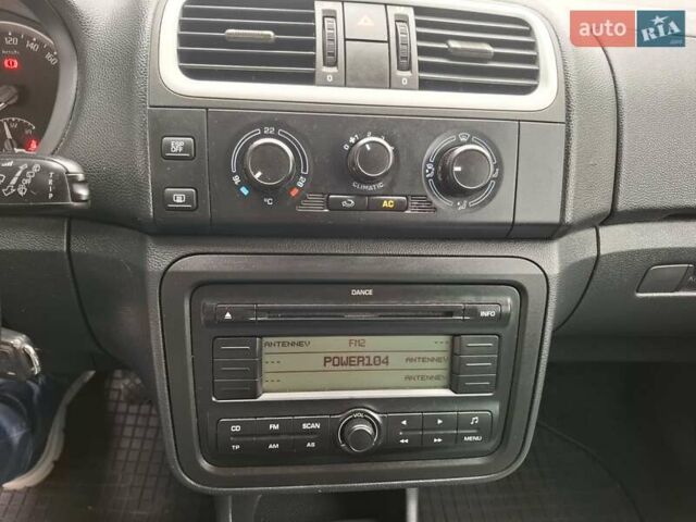 Чорний Шкода Фабія, об'ємом двигуна 1.4 л та пробігом 210 тис. км за 5999 $, фото 22 на Automoto.ua