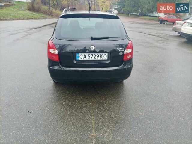 Черный Шкода Фабия, объемом двигателя 1.6 л и пробегом 192 тыс. км за 5800 $, фото 5 на Automoto.ua