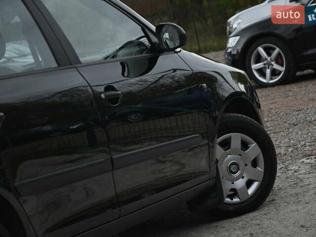 Шкода Фабия 2009 в Бердичеве на Automoto.ua Черный Шкода Фабия, объемом двигателя 1.39 л и пробегом 205 тыс. км за 5600 $, фото 17 на Automoto.ua