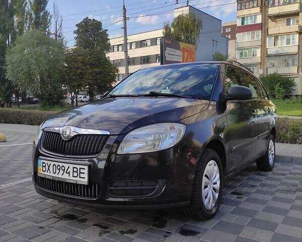 Чорний Шкода Фабія, об'ємом двигуна 1.39 л та пробігом 163 тис. км за 4600 $, фото 2 на Automoto.ua
