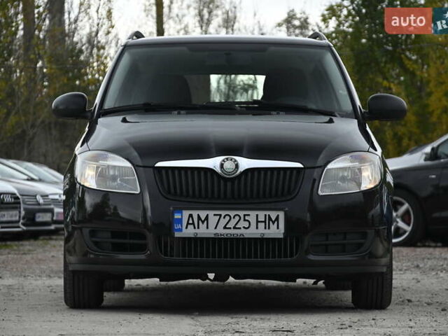 Черный Шкода Фабия, объемом двигателя 1.39 л и пробегом 205 тыс. км за 5499 $, фото 6 на Automoto.ua