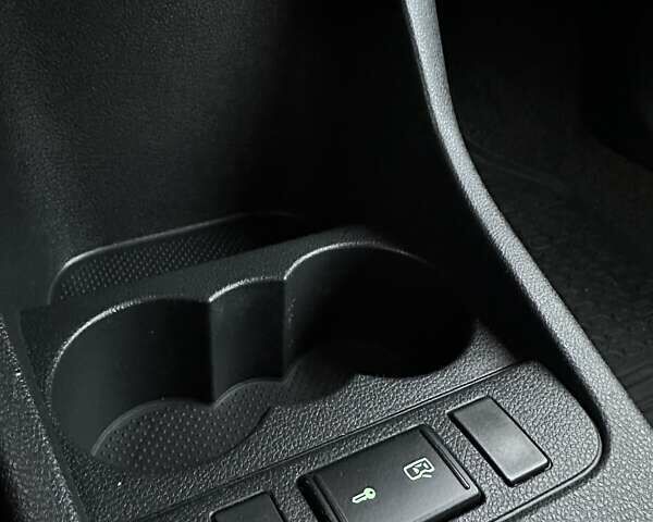 Чорний Шкода Фабія, об'ємом двигуна 1.39 л та пробігом 172 тис. км за 5999 $, фото 34 на Automoto.ua