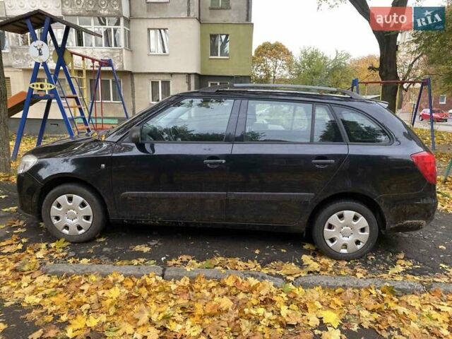 Шкода Фабия 2009 в Ровно на Automoto.ua Черный Шкода Фабия, объемом двигателя 1.4 л и пробегом 192 тыс. км за 4950 $, фото 5 на Automoto.ua