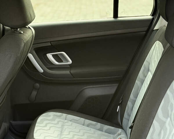 Чорний Шкода Фабія, об'ємом двигуна 1.6 л та пробігом 244 тис. км за 6900 $, фото 20 на Automoto.ua