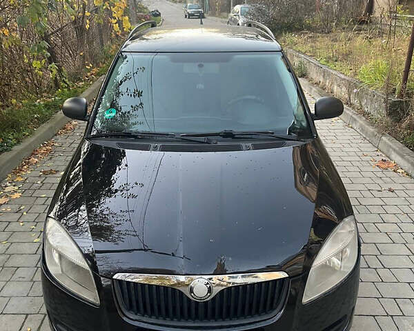 Черный Шкода Фабия, объемом двигателя 1.2 л и пробегом 270 тыс. км за 3850 $, фото 10 на Automoto.ua