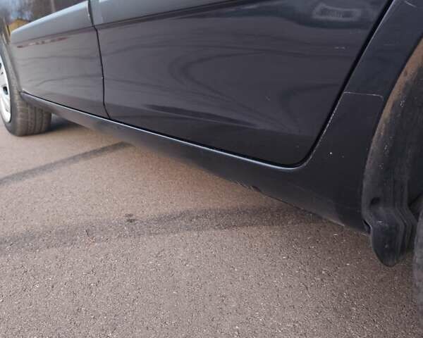 Черный Шкода Фабия, объемом двигателя 1.4 л и пробегом 197 тыс. км за 5800 $, фото 21 на Automoto.ua