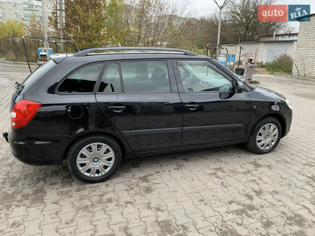 Шкода Фабия 2009 в Житомире на Automoto.ua Черный Шкода Фабия, объемом двигателя 1.4 л и пробегом 172 тыс. км за 6900 $, фото 5 на Automoto.ua