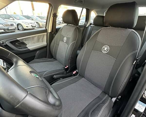 Чорний Шкода Фабія, об'ємом двигуна 1.39 л та пробігом 172 тис. км за 5999 $, фото 15 на Automoto.ua