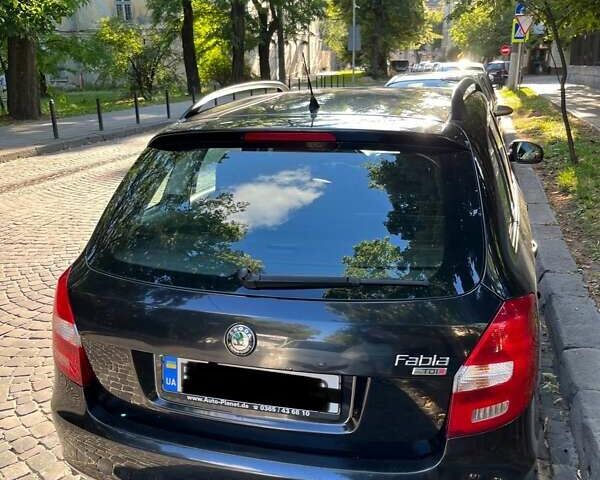 Чорний Шкода Фабія, об'ємом двигуна 1.42 л та пробігом 289 тис. км за 3800 $, фото 9 на Automoto.ua