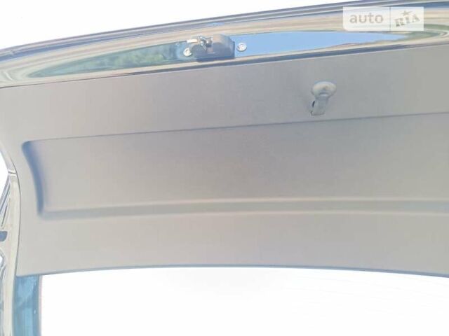 Черный Шкода Фабия, объемом двигателя 1.4 л и пробегом 142 тыс. км за 5450 $, фото 49 на Automoto.ua